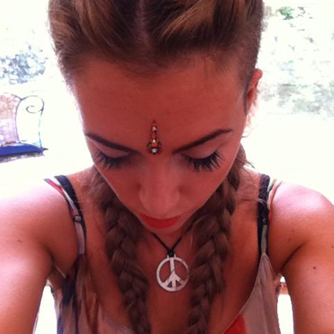 BINDIS, FESTIVALS, BOHO, HIPPIE, PEACE