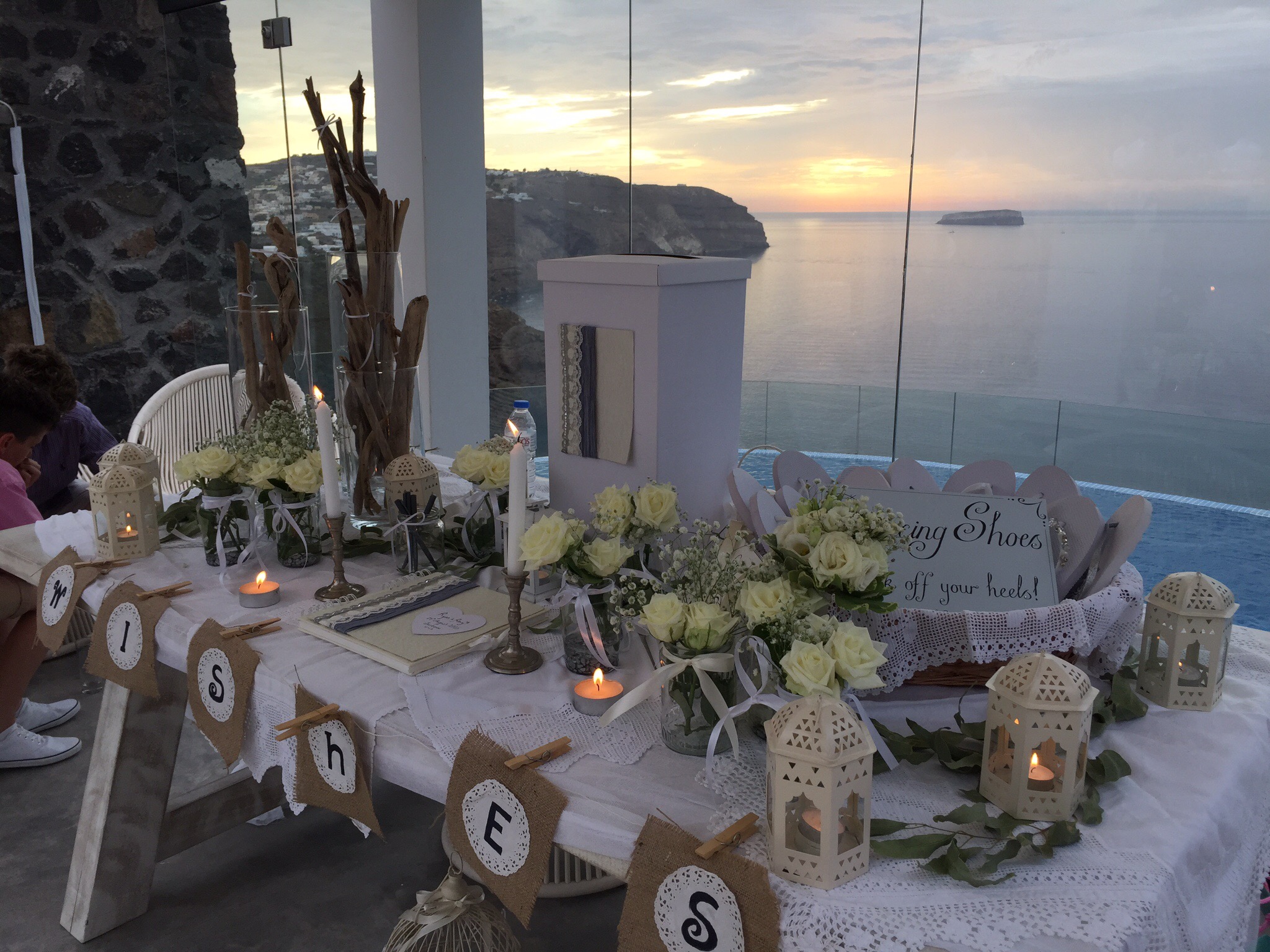 SANTORINI,WEDDING,FRIENDS,LOVE