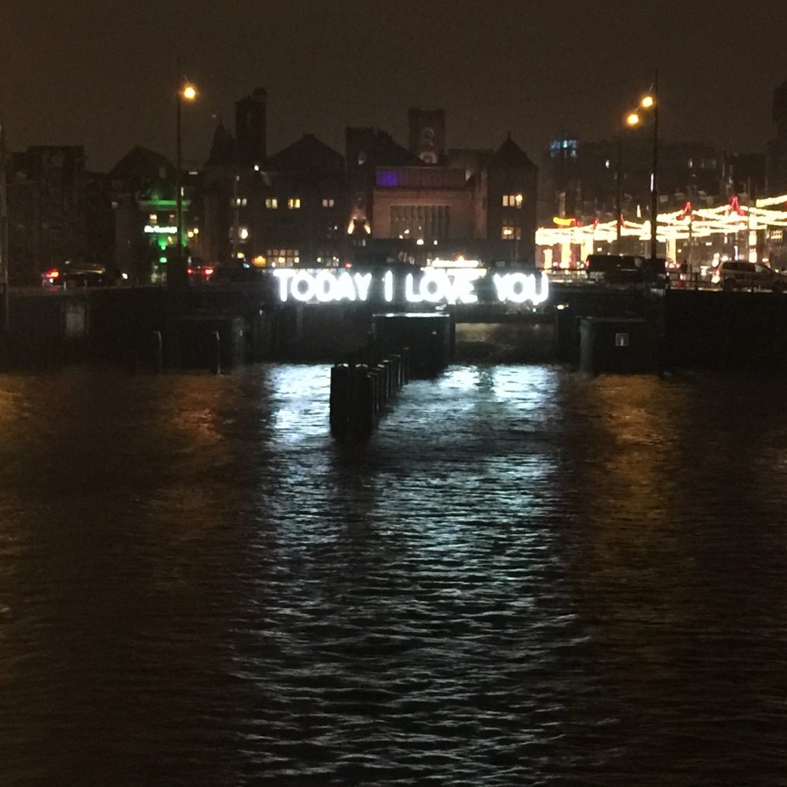 LOVE,AMSTERSDAM